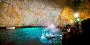 amalfi boat tour - the emerald grotto