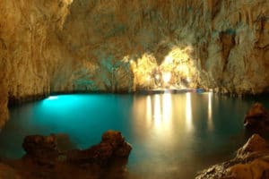 amalfi boat tour - the emerald grotto